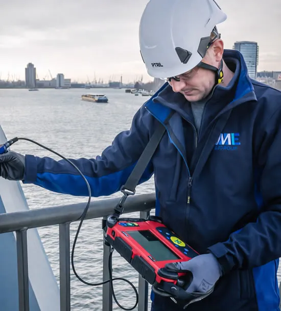 alternating current field