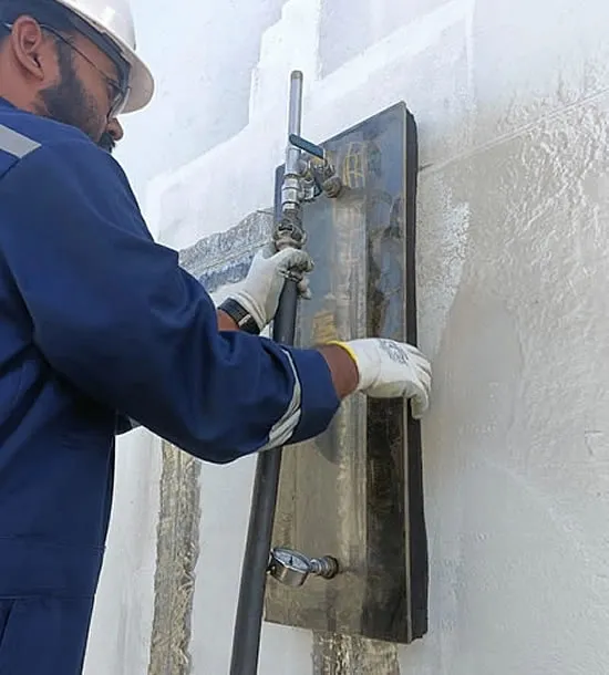 vacuum box leak test on storage tank weld Dubai